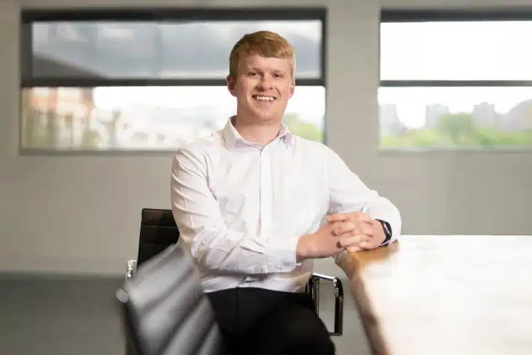 Toby Denwood Sleek Employee Accountant